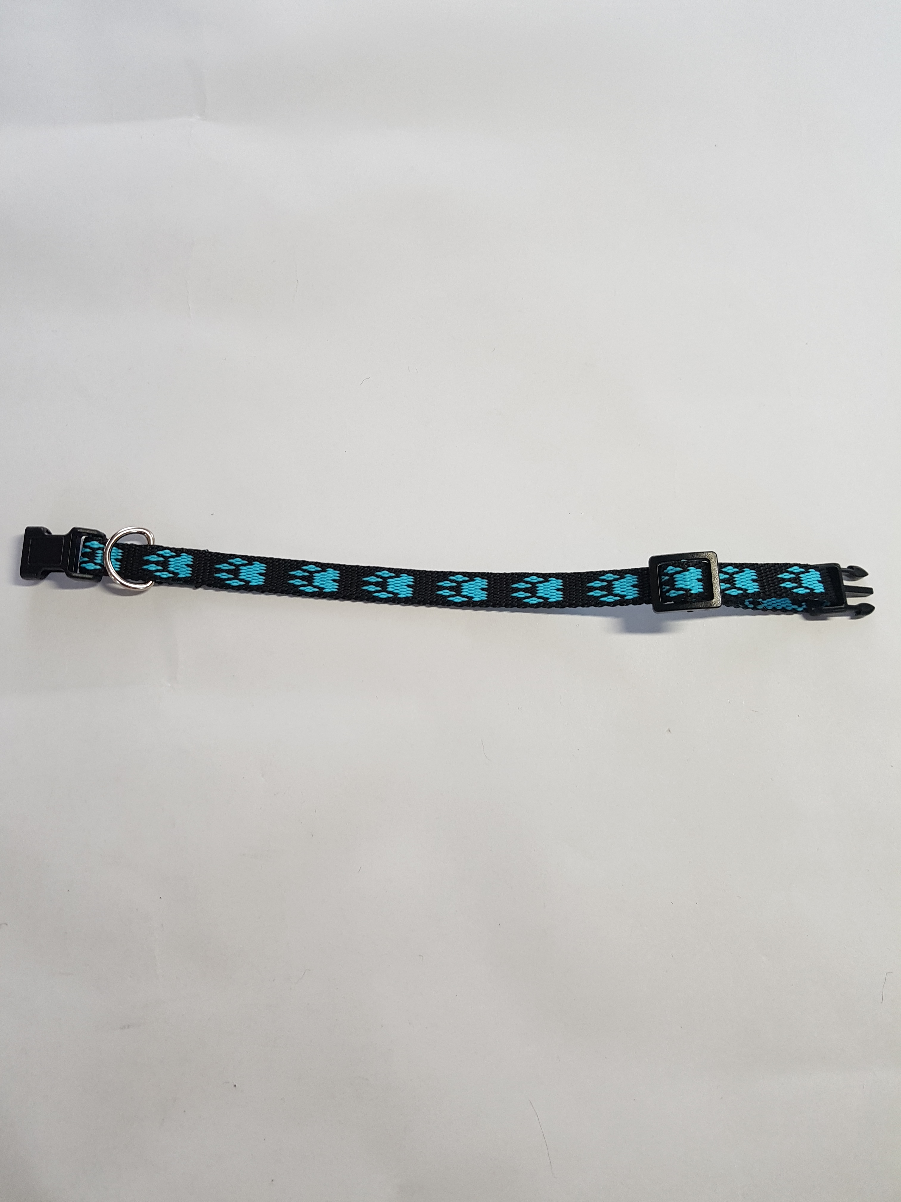 Palkar obojek z popruhu pro psy 25 cm x 10 mm černo-světle-modrá s tlapkami