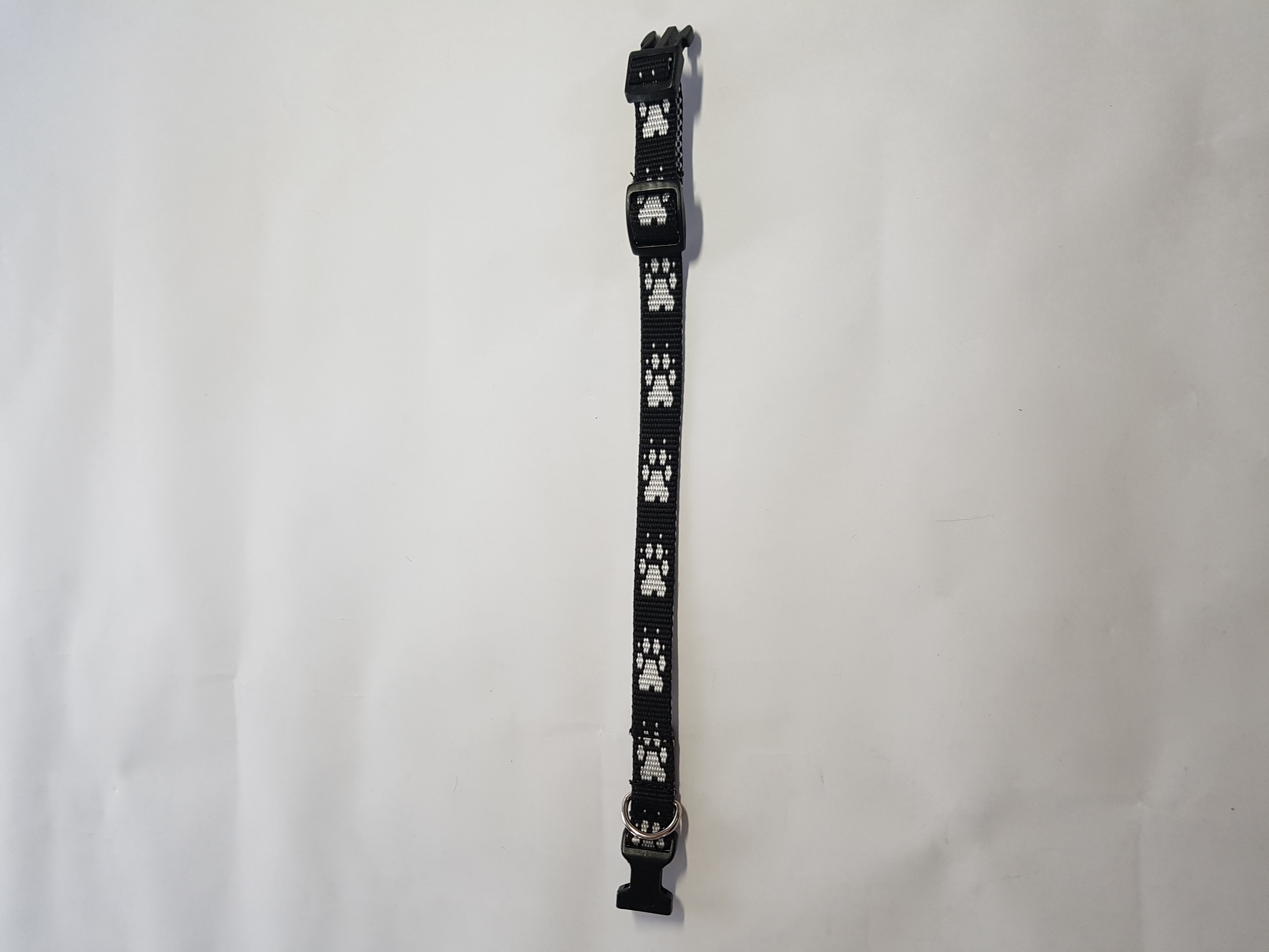Palkar obojek z popruhu pro psy 25 cm x 10 mm černo-bílá s tlapkami