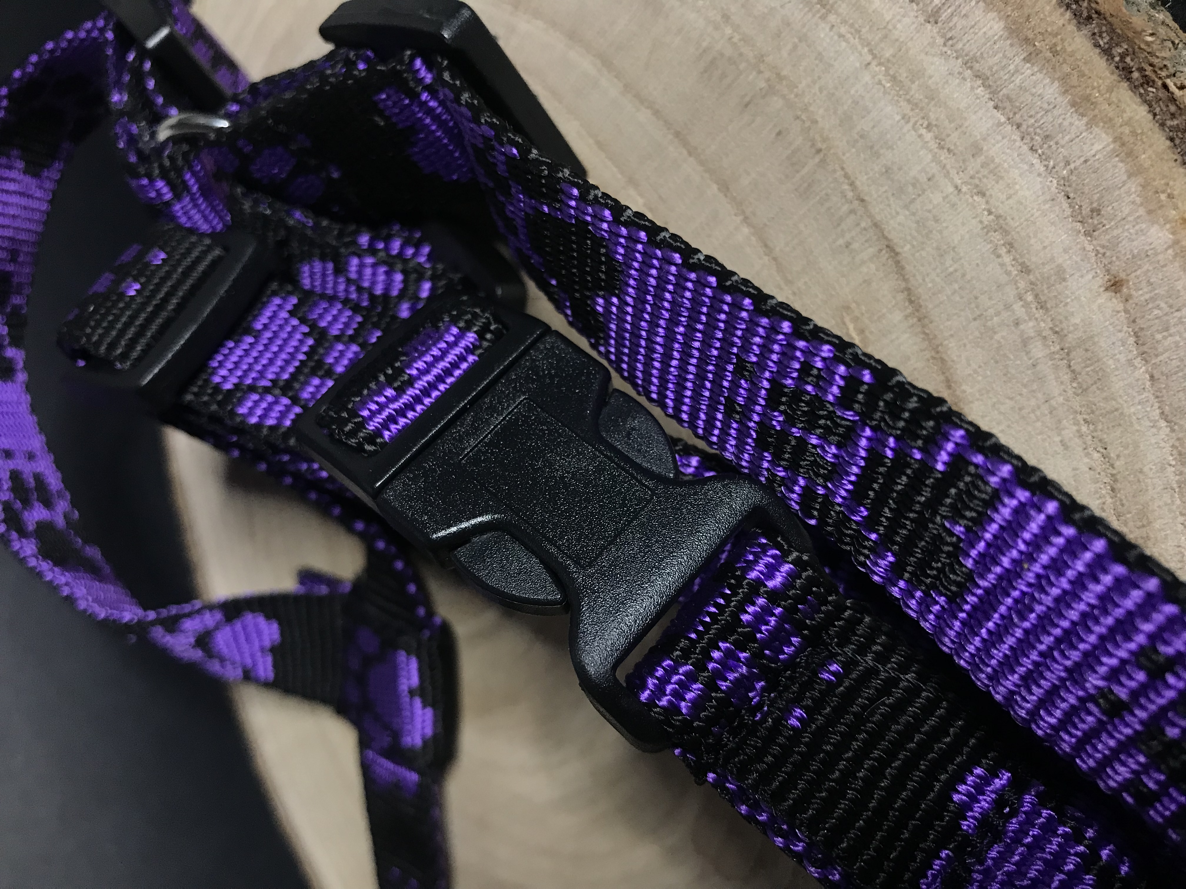 Palkar klasický postroj pro psy 36 cm - 60 cm vel. 3 černo-fialová s tlapkami