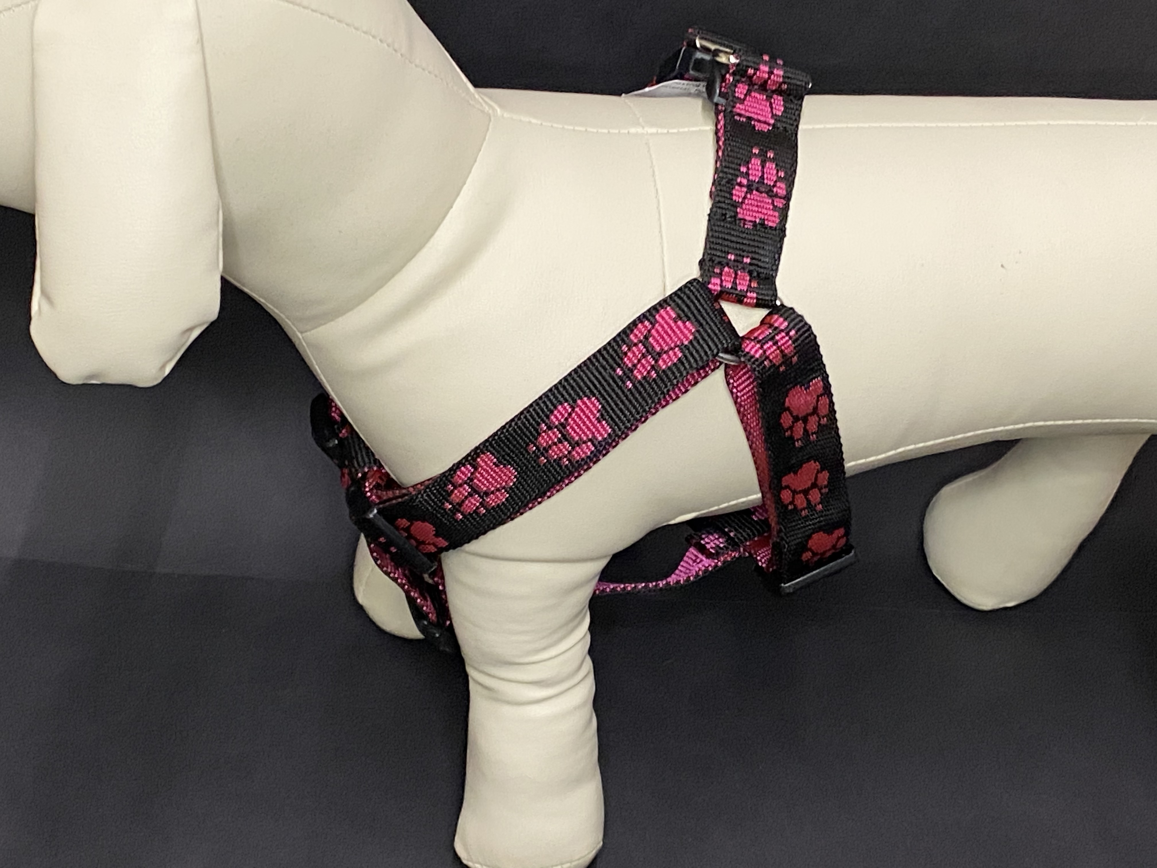 Palkar motýlek postroj pro psy 58 cm - 87 cm vel. 5 černo-růžová s tlapkami