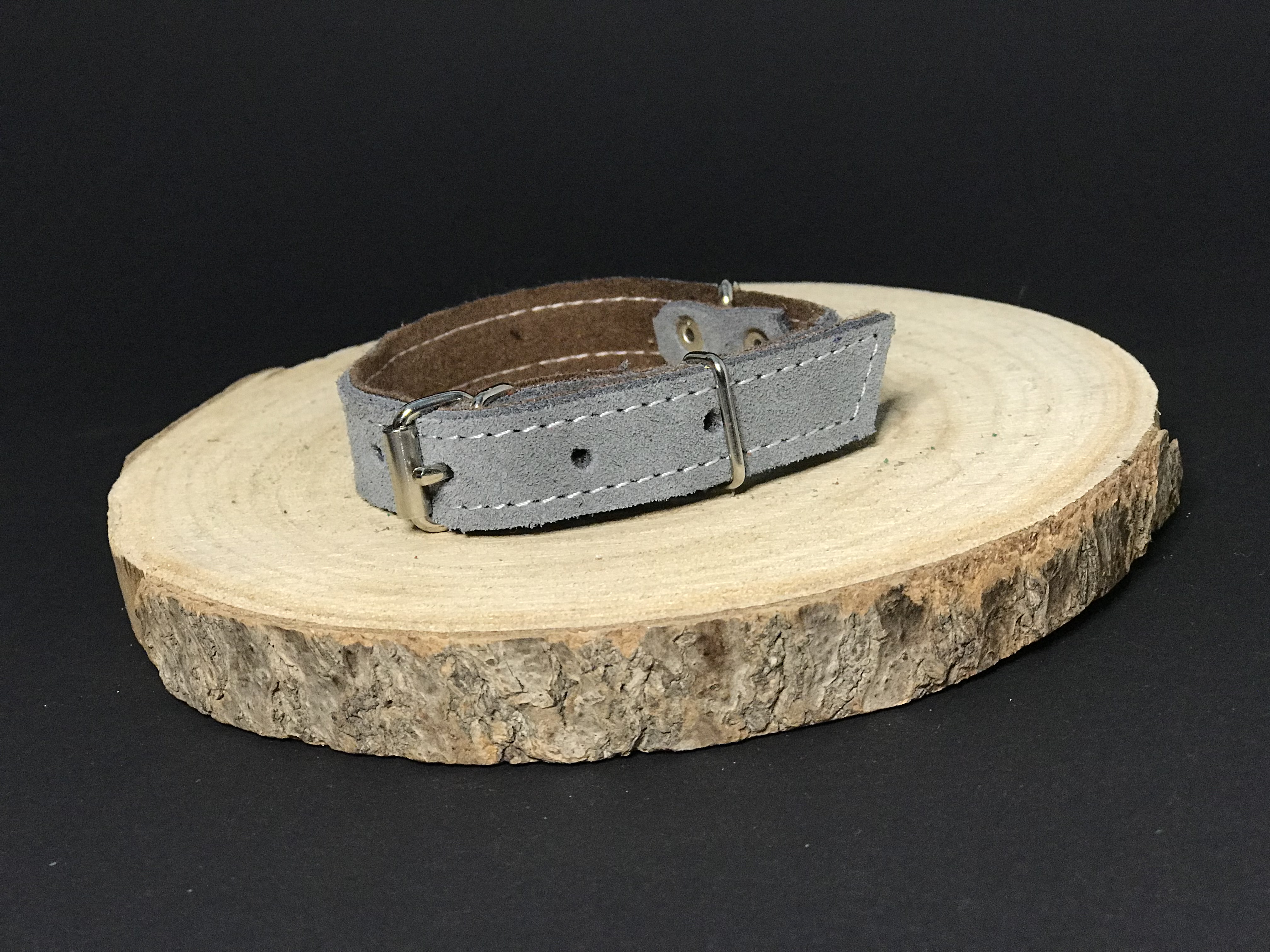 Palkar obojek z velurové kůže pro psy 25 cm x 14 mm šedá