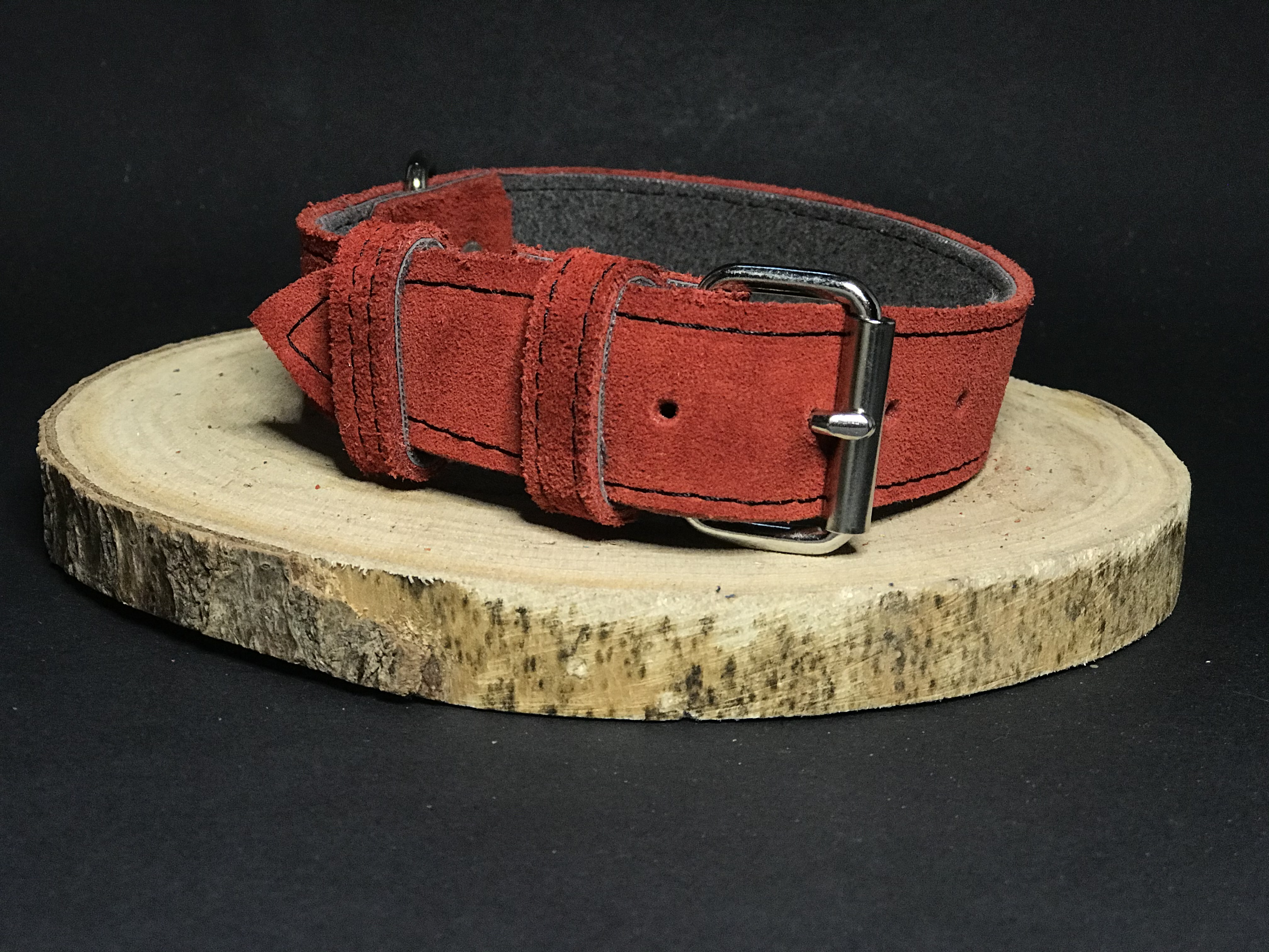 Palkar obojek z velurové kůže pro psy 45 cm x 30 mm tmavě-červená
