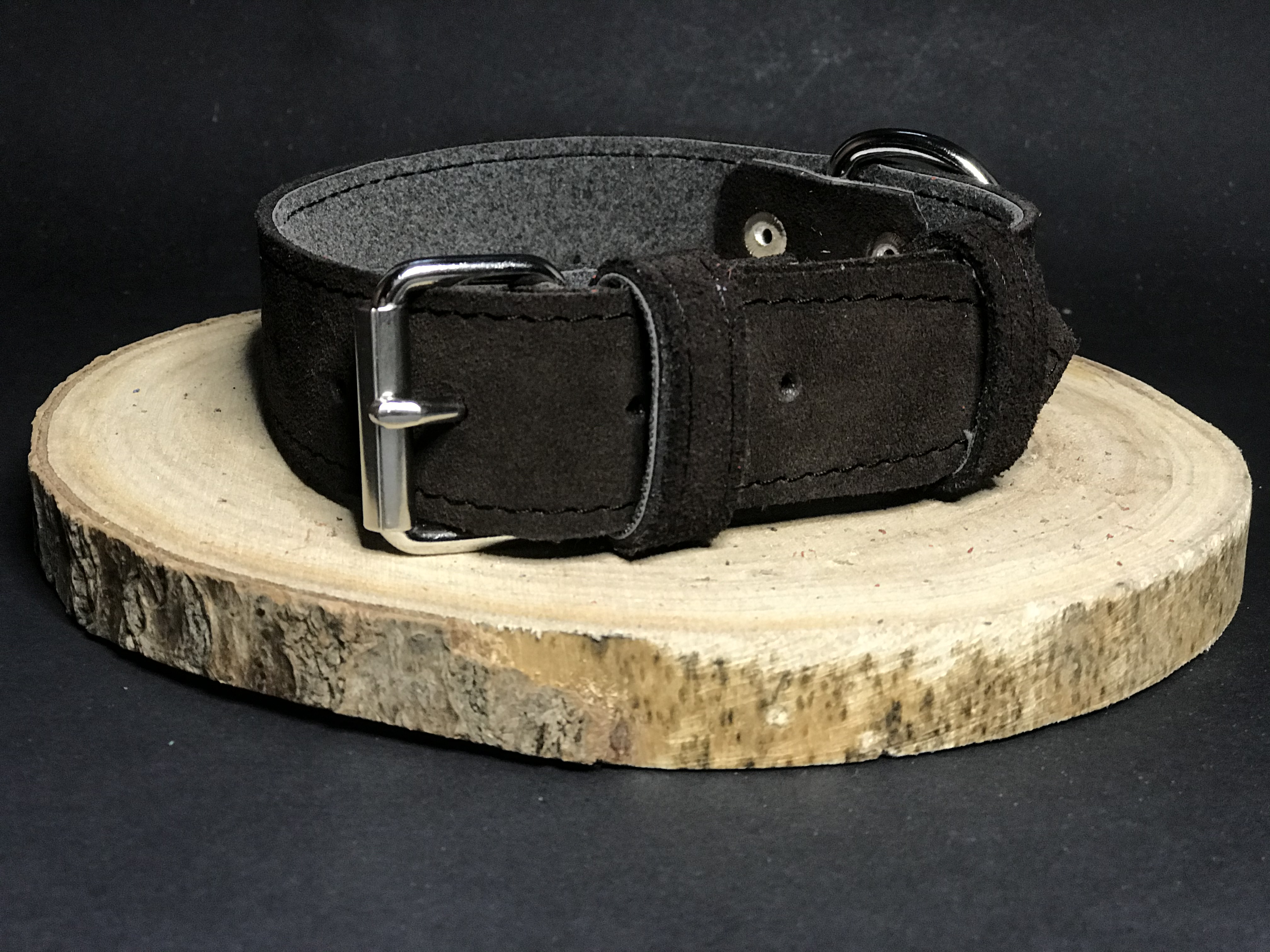 Palkar obojek z velurové kůže pro psy 45 cm x 30 mm hnědá