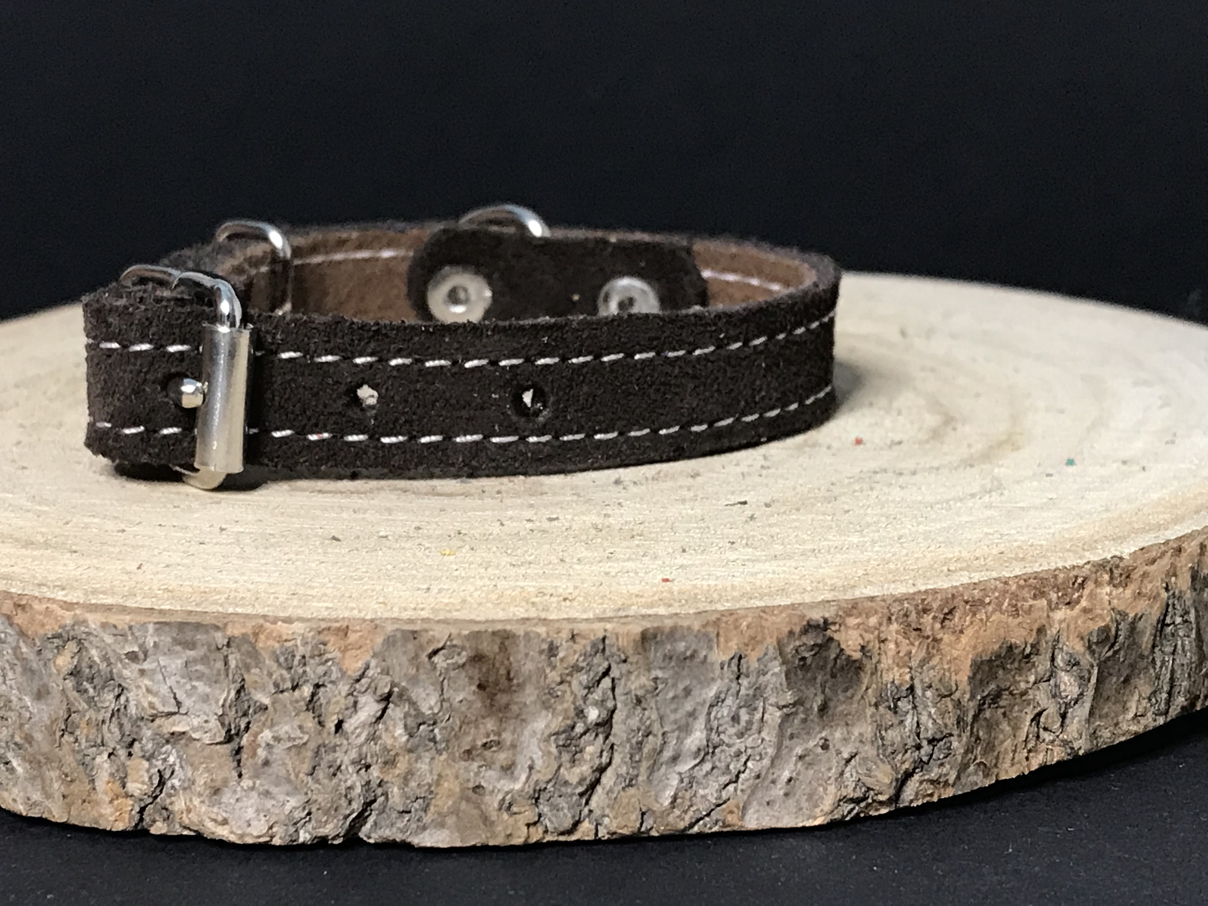 Palkar obojek z velurové kůže pro psy 25 cm x 14 mm hnědá