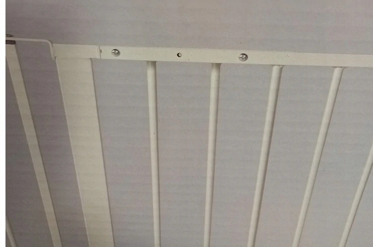 Bezpečnostní zábrana bílá šroubovací