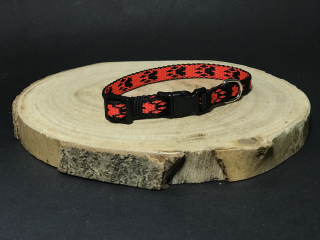 Palkar obojek z popruhu pro psy 25 cm x 10 mm černo-červená s tlapkami
